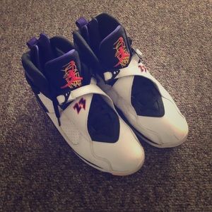 3 Peat Jordan 8